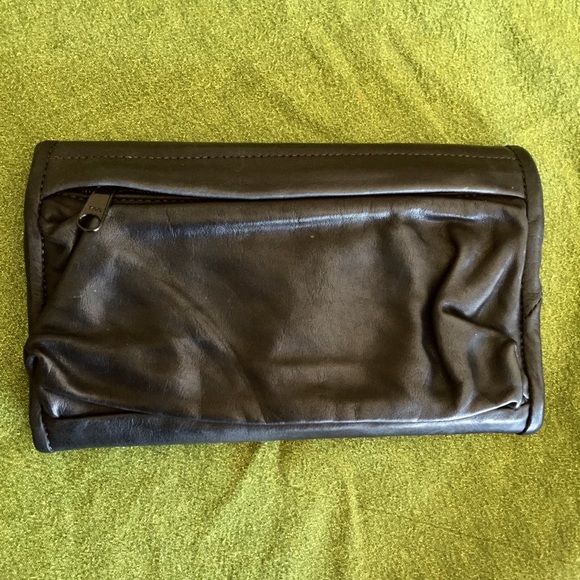 Julia Duseu Black Leather Clutch - Picture 2 of 8